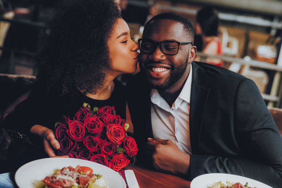 how-to-re-ignite-the-romance-with-your-spouse